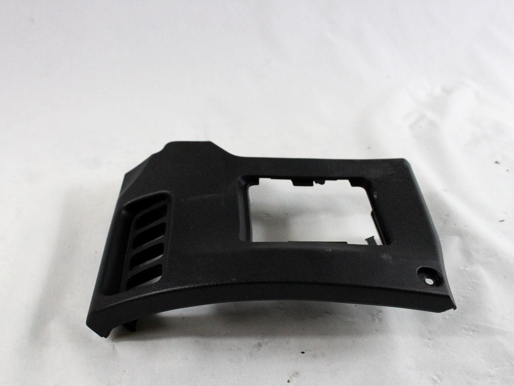 8002A763 RIVESTIMENTO INFERIORE CRUSCOTTO LATO SINISTRO CITROEN C4 AIRCROSS 1.6 D 4X4 84KW 6M 5P (2012) RICAMBIO USATO