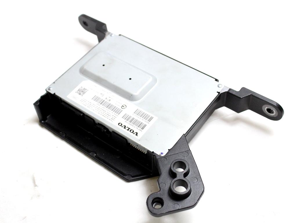 32359503 AMPLIFICATORE AUDIO VOLVO V90 2.0 D 4X4 SW 173KW 5P AUT (2016) RICAMBIO USATO