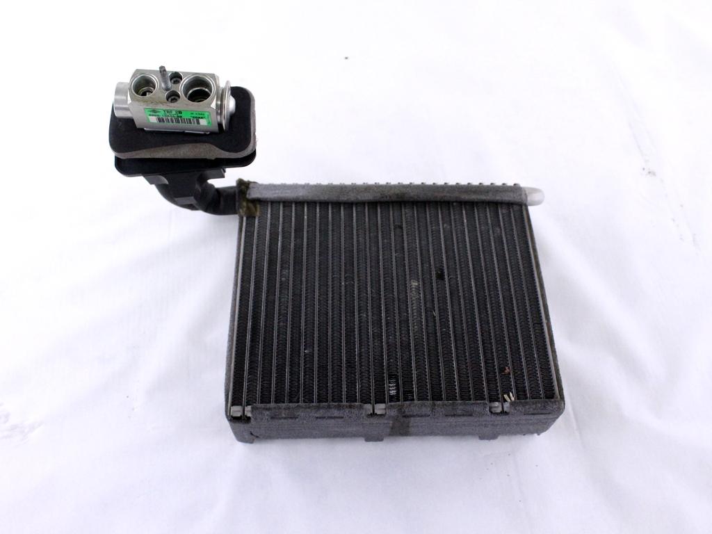5129677 EVAPORATORE RADIATORE CLIMATIZZATORE CLIMA A/C FORD C-MAX 1.6 D 85KW 6M 5P (2013) RICAMBIO USATO AV6N-19849-AB