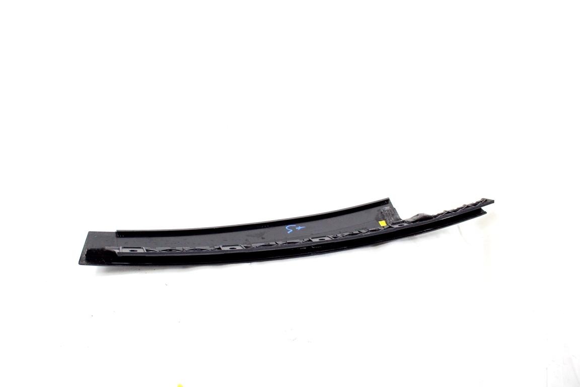51357263379 MODANATURA ESTERNA MONTANTE CENTRALE PORTA POSTERIORE SINISTRA BMW SERIE 3 320D F31 LCI SW 2.0 D 4X4 140KW AUT 5P (2016) RICAMBIO USATO