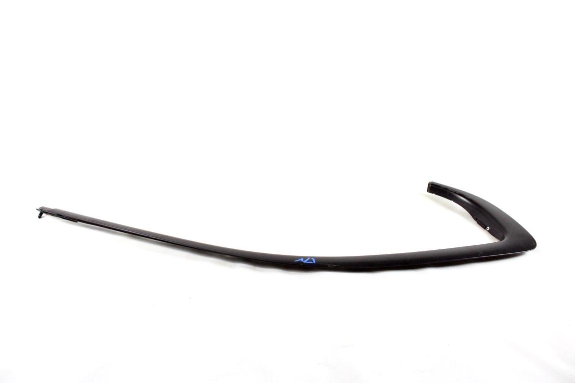 7263224 MODANATURA CORNICE VETRO FISSO PARAFANGO POSTERIORE DESTRO BMW SERIE 3 320D F31 LCI SW 2.0 D 4X4 140KW AUT 5P (2016) RICAMBIO USATO