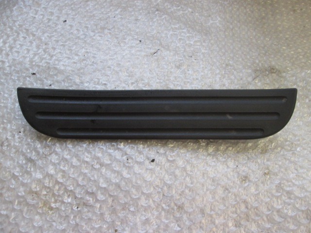 NOTRANJA OBLOGA PRAGA  OEM N. 6791542030 ORIGINAL REZERVNI DEL TOYOTA RAV 4 A3 MK3 (2006 - 03/2009) DIESEL LETNIK 2006