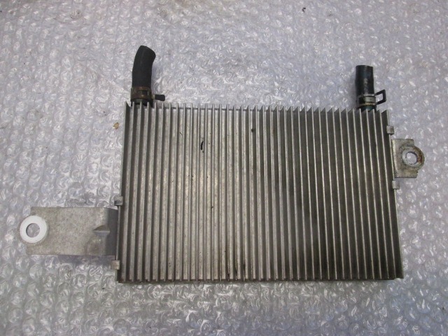 RADIATOR GORIVA OEM N.  ORIGINAL REZERVNI DEL TOYOTA RAV 4 A3 MK3 (2006 - 03/2009) DIESEL LETNIK 2006