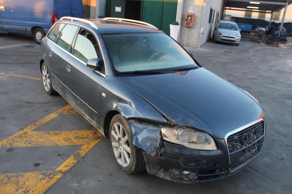 AUDI A4 SW 2.0 D 103KW 6M 5P (2005) RICAMBIO USATO 