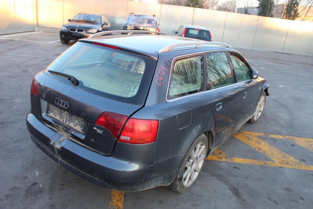 AUDI A4 SW 2.0 D 103KW 6M 5P (2005) RICAMBI USATI AUTO IN PIAZZALE 