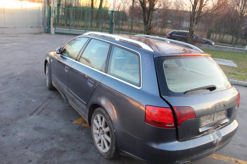 AUDI A4 SW 2.0 D 103KW 6M 5P (2005) RICAMBIO USATO 