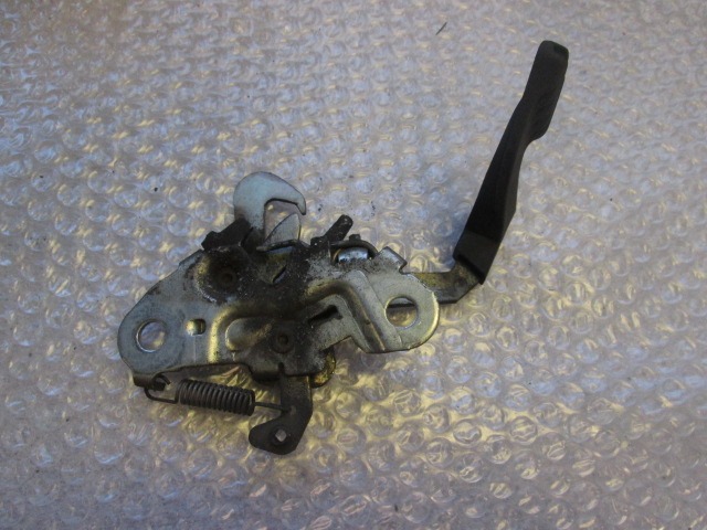 ZAKLEP POKROVA MOTORJA  OEM N. 9652427480 ORIGINAL REZERVNI DEL PEUGEOT 207 / 207 CC R WA WC WD WK (05/2009 - 2015) DIESEL LETNIK 2010