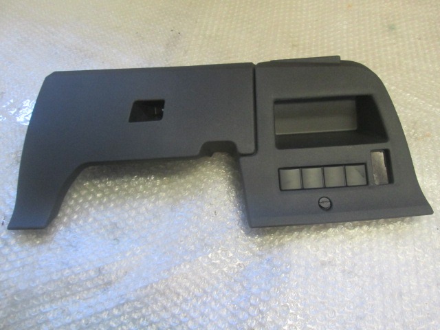 MONTA?NI DELI /  ARMATURNE PLOSCE SPODNJI OEM N. 9653801677 ORIGINAL REZERVNI DEL CITROEN C4 MK1 / COUPE L LC (2004 - 08/2009) DIESEL LETNIK 2007