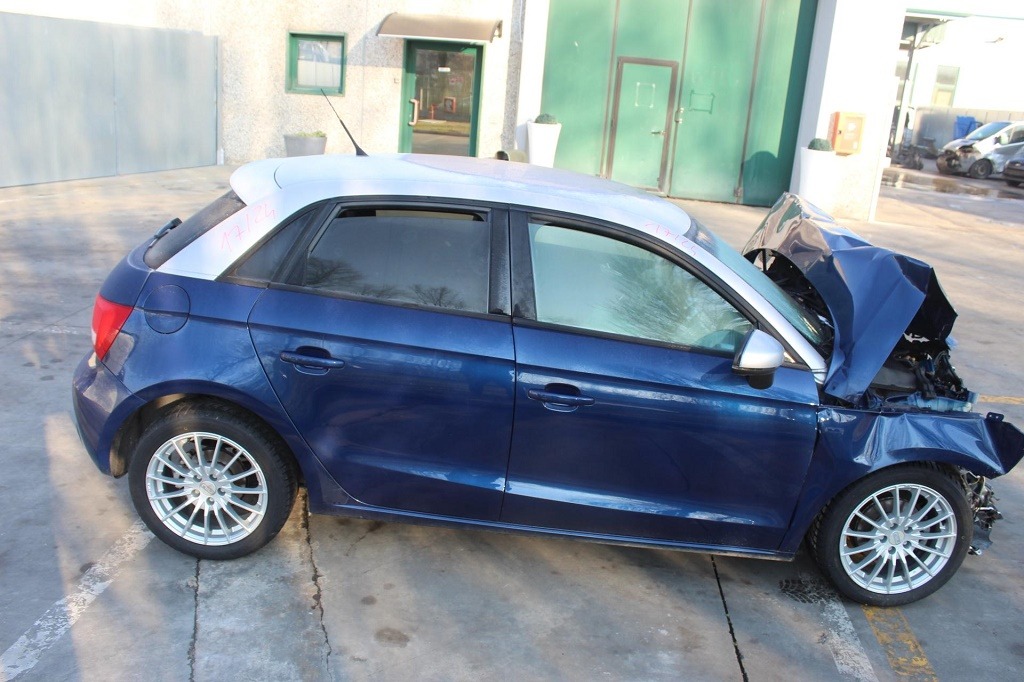 AUDI A1 1.6 D 66KW 5M 5P (2014) RICAMBIO USATO 