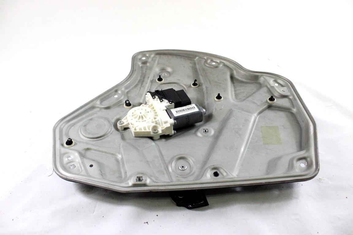 1Z0839461A MOTORINO MECCANISMO ALZA-VETRO ALZA-CRISTALLO PORTA POSTERIORE SINISTRA SKODA OCTAVIA VRS SW 2.0 D 125KW AUT 5P (2013) RICAMBIO USATO 5K0959703A
