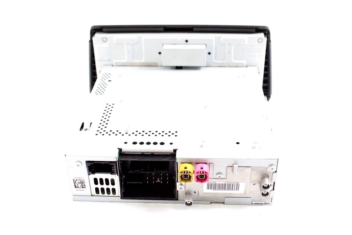 8X0035193F AUTORADIO CON SISTEMA DI NAVIGAZIONE SATELLITARE AUDI A1 1.6 D 66KW 5M 5P (2014) RICAMBIO USATO (NON FORNIAMO CODICE AUTORADIO, MA SOLO NUMERO DI TELAIO VEICOLO)
