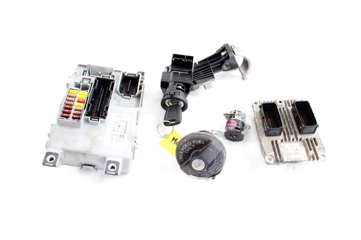 51868979 KIT ACCENSIONE AVVIAMENTO FIAT PUNTO EVO 1.4 M 57KW 5M 5P (2011) RICAMBIO USATO CON CENTRALINA MOTORE, BLOCCHETTI ACCENSIONE APERTURA CON CHIAVE 51869094