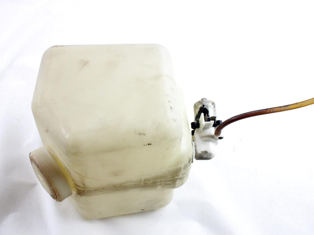SERBATOIO LIQUIDO TERGICRISTALLI IVECO DAILY 35-8 2.5 D 53KW 5M 2P (1980) RICAMBIO USATO