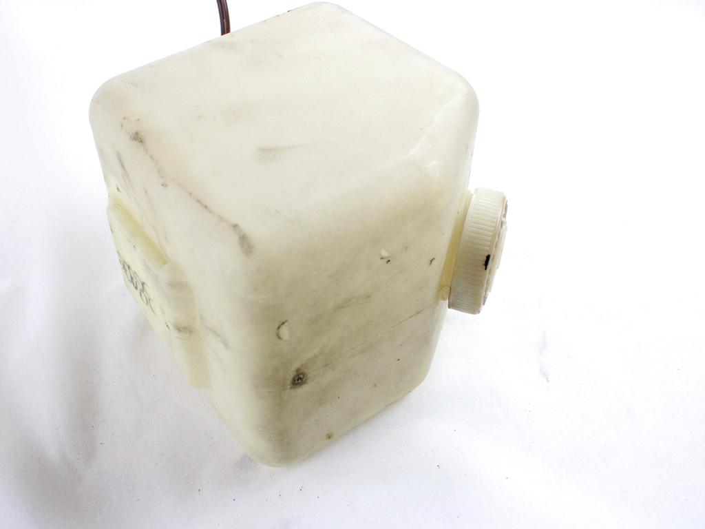 SERBATOIO LIQUIDO TERGICRISTALLI IVECO DAILY 35-8 2.5 D 53KW 5M 2P (1980) RICAMBIO USATO