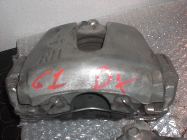 SPREDNJE DESNE ZAVORNE CELJUSTI  OEM N. 1682875 ORIGINAL REZERVNI DEL FORD FOCUS CMAX DM2 MK1 (10/2003 - 03/2007) DIESEL LETNIK 2004