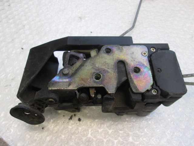 CENTRALNA KLJUCAVNICA ZADJIH LEVIH VRAT OEM N. 60692265 ORIGINAL REZERVNI DEL ALFA ROMEO 156 932 BER/SW (1997 - 03/2000)DIESEL LETNIK 1999