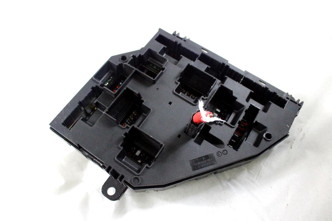 9264923 CENTRALINA FUSIBILIERA SCATOLA FUSIBILI RELÈ POSTERIORE BMW SERIE 5 520D F11 SW 2.0 D 135KW AUT 5P (2013) RICAMBIO USATO