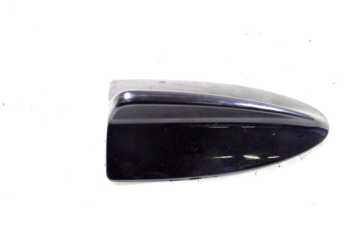 9193307 RIVESTIMENTO PINNA ANTENNA TETTO BMW SERIE 5 520D F11 SW 2.0 D 135KW AUT 5P (2013) RICAMBIO USATO