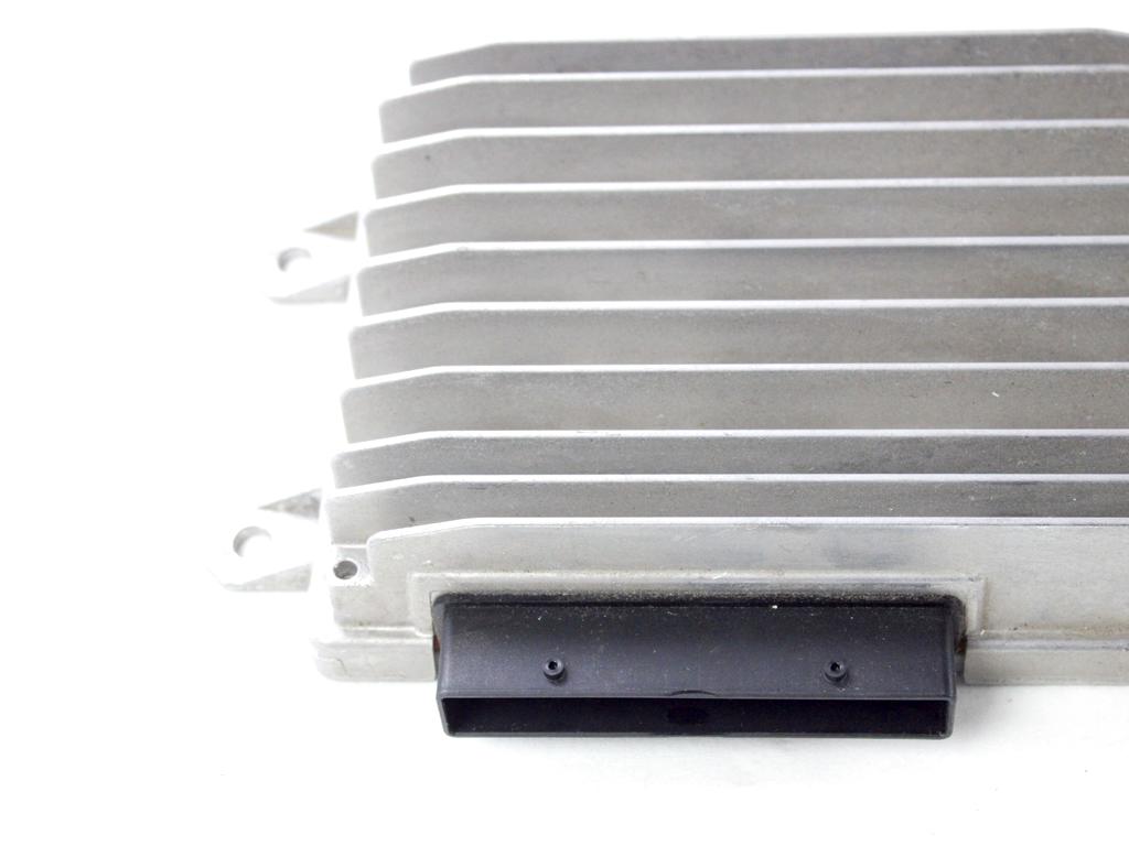 8Y0035465A AMPLIFICATORE AUDIO AUDI Q8 3.0 D 210KW AUT 5P 4X4 (2020) RICAMBIO USATO
