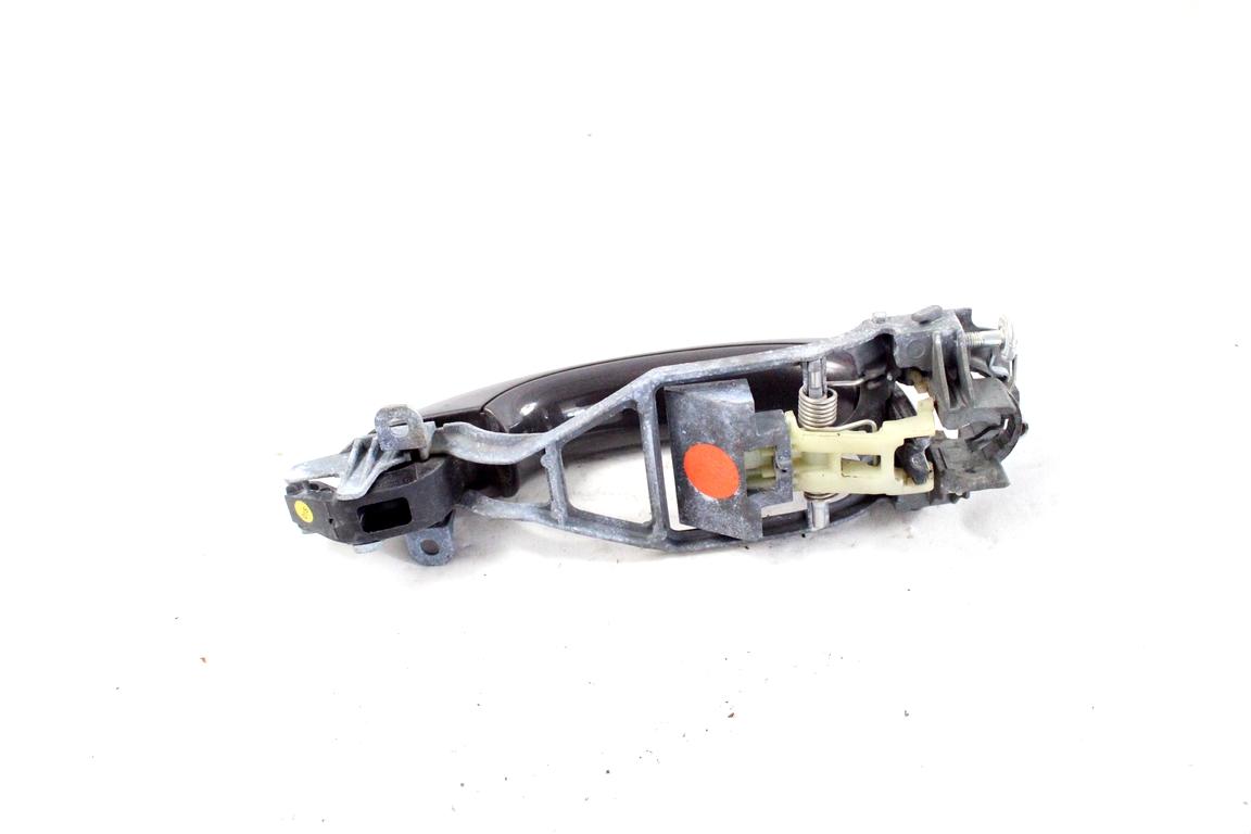 7L6837205CGRU MANIGLIA ESTERNA PORTA ANTERIORE SINISTRA VOLKSWAGEN TOUAREG 3.0 D 4X4 165KW AUT 5P (2007) RICAMBIO USATO