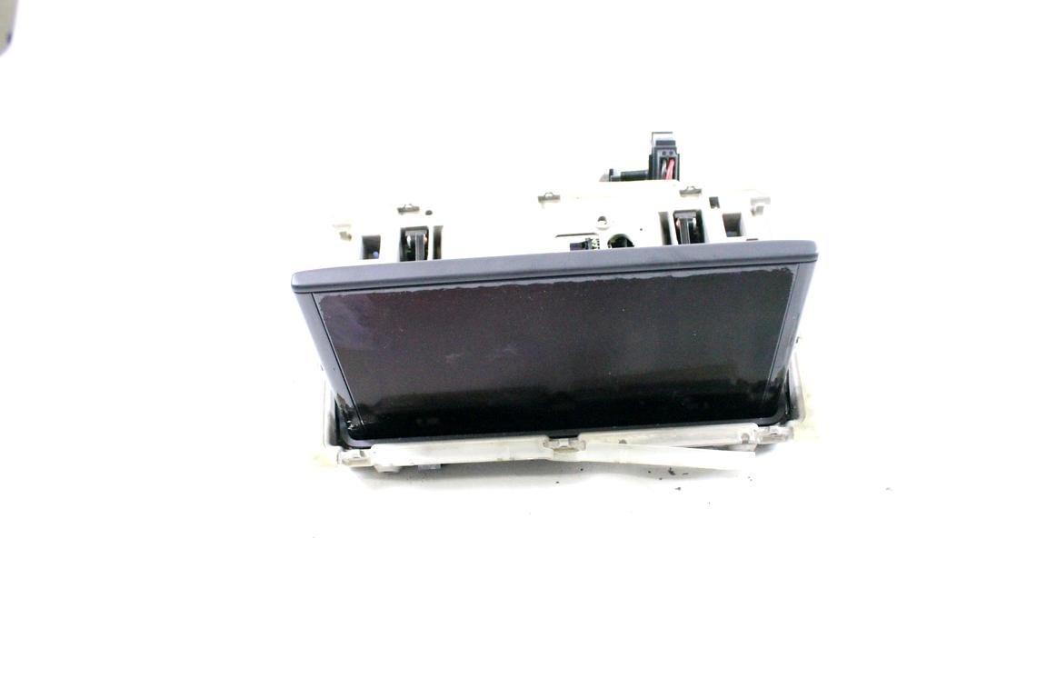 8V0857273P DISPLAY SISTEMA DI NAVIGAZIONE SATELLITARE AUDI A3 2.0 D 4X4 110KW AUT 2P (2018) RICAMBIO USATO