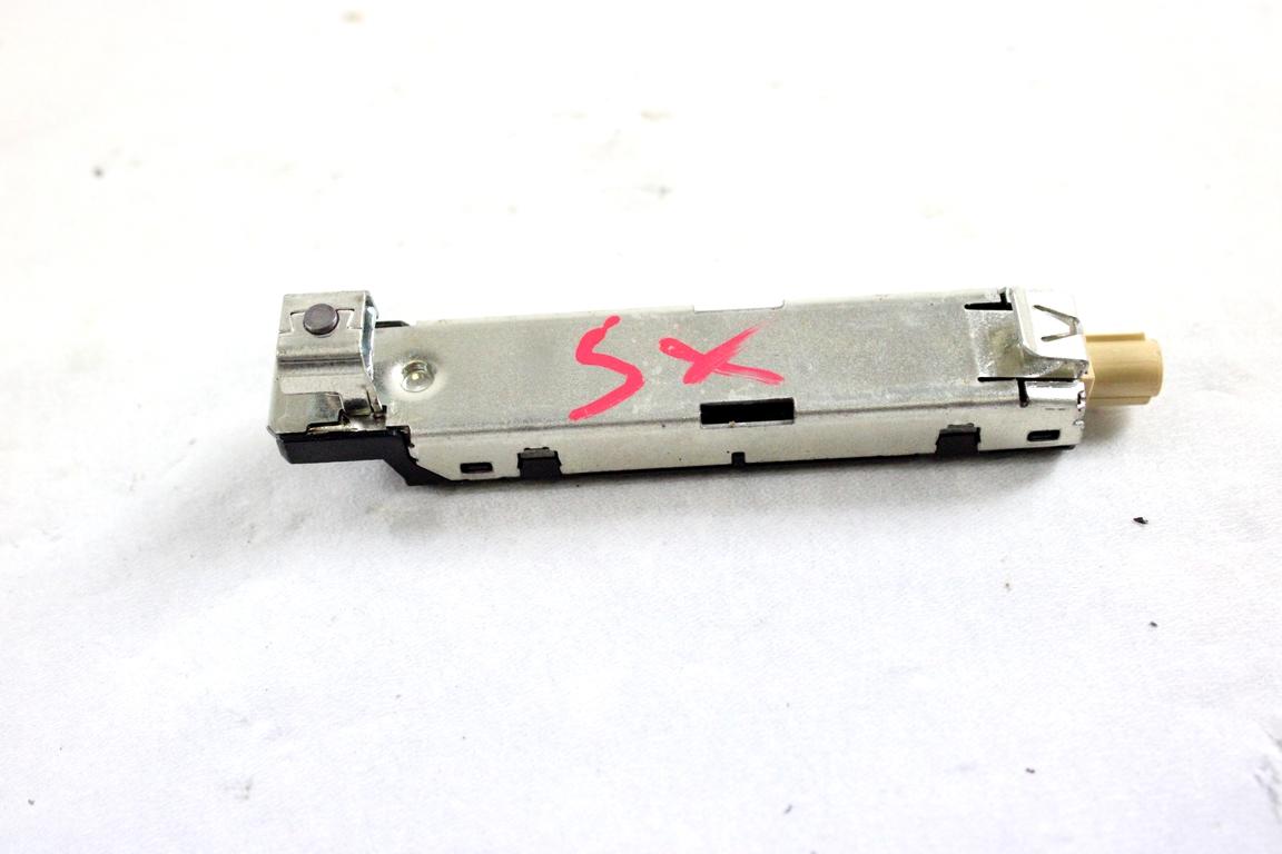 8V7035225A CENTRALINA AMPLIFICATORE ANTENNA AUDI A3 2.0 D 4X4 110KW AUT 2P (2018) RICAMBIO USATO