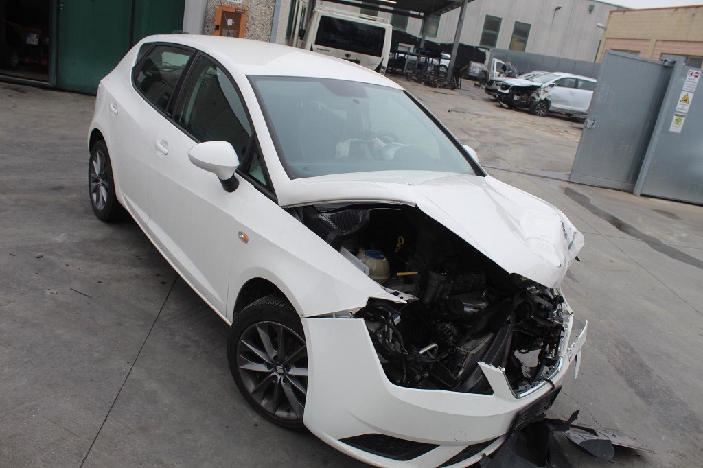 SEAT IBIZA 1.2 B 51KW 5M 5P (2015) RICAMBIO USATO 