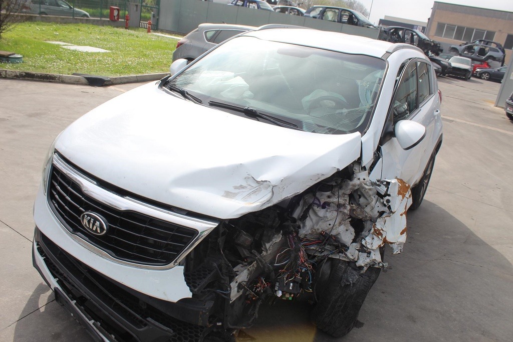 KIA SPORTAGE 1.7 D 85KW 6M 5P (2014) RICAMBIO USATO 