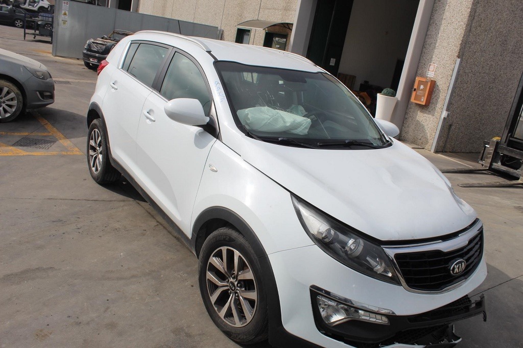 KIA SPORTAGE 1.7 D 85KW 6M 5P (2014) RICAMBI IN MAGAZZINO