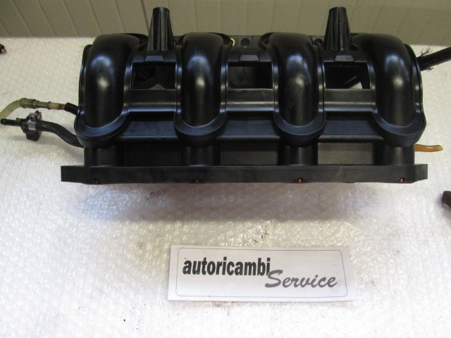 SESALNI KOLEKTOR OEM N. A6110700081 ORIGINAL REZERVNI DEL MERCEDES CLASSE V / VITO W638 (01/1999 - 12/2003) DIESEL LETNIK 2000