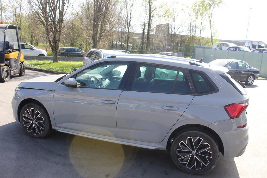 SKODA KAMIQ 1.6 D 85KW AUT 5P (2020) RICAMBIO USATO 