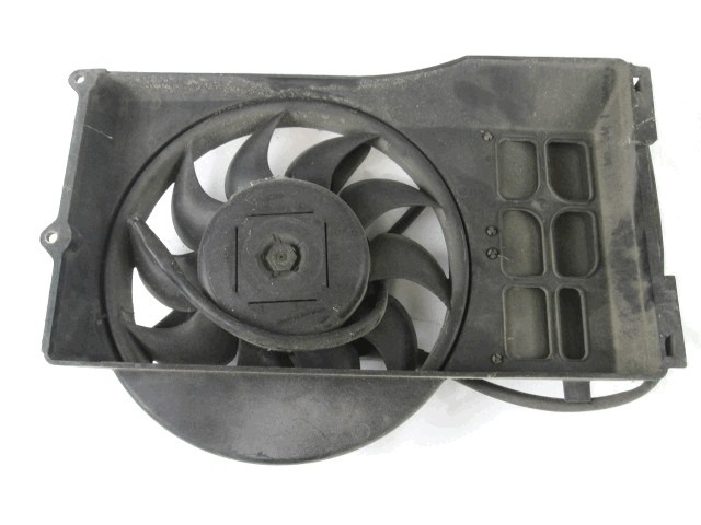 VENTILATOR HLADILNIKA OEM N.  ORIGINAL REZERVNI DEL AUDI A6 C4 4A BER/SW (1994 - 1997) DIESEL LETNIK 1996