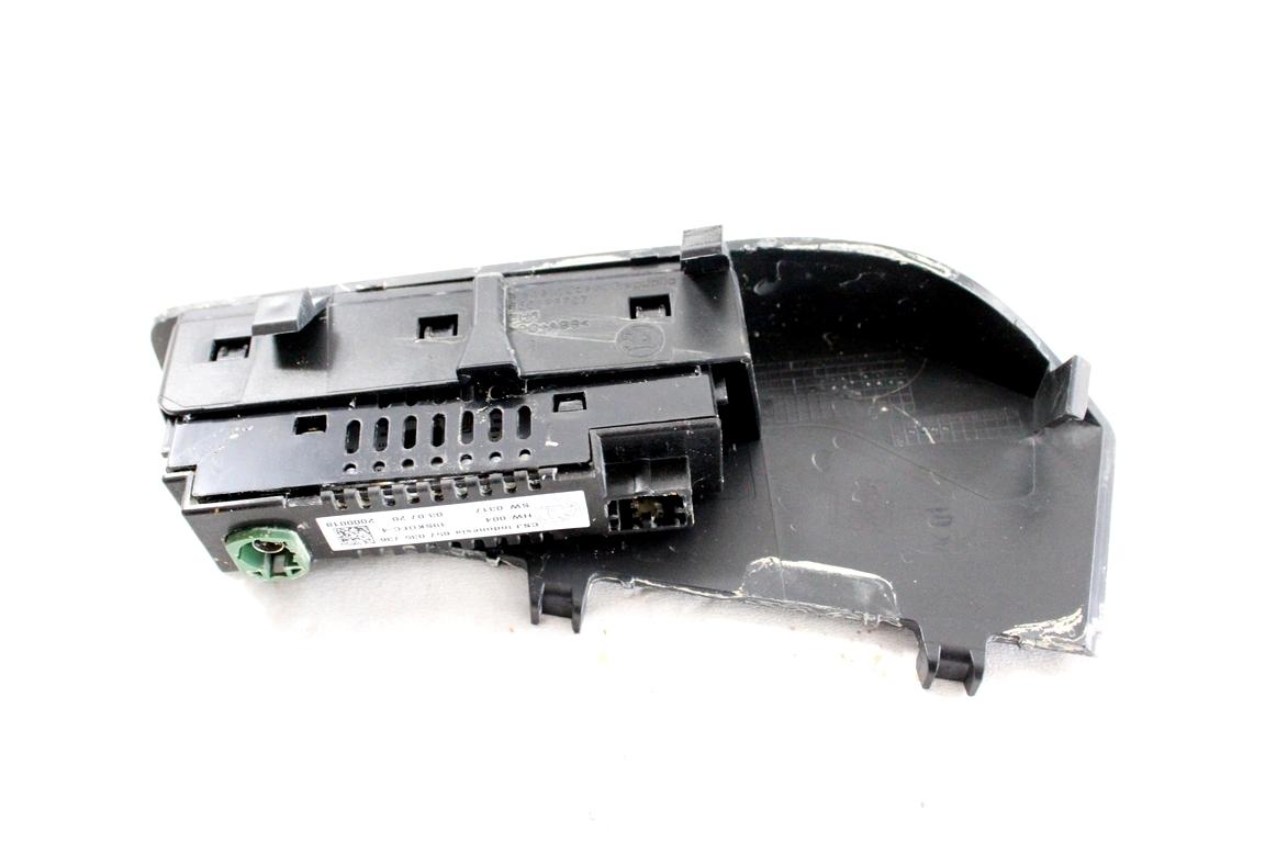 657035736 PORTA INGRESSO USB C SKODA KAMIQ 1.6 D 85KW AUT 5P (2020) RICAMBIO USATO