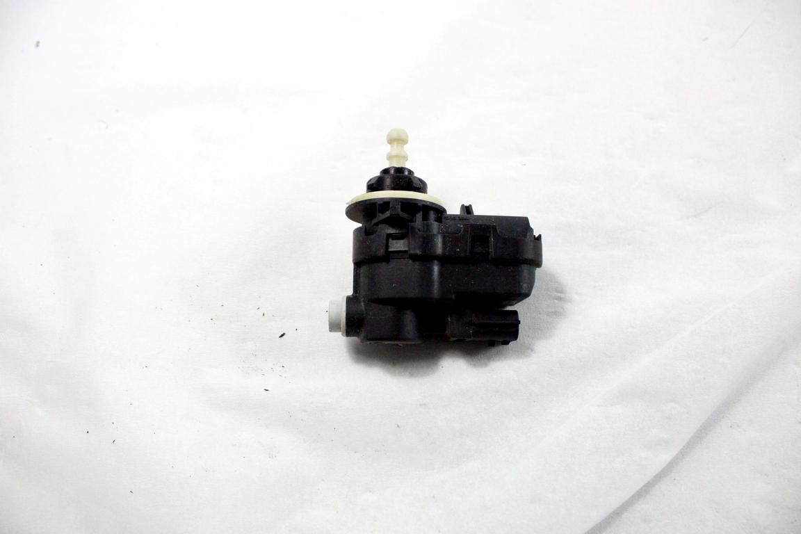 26056401AR MOTORINO REGOLAZIONE ALTEZZA FARO FANALE ANTERIORE DESTRO RENAULT CLIO 1.0 B 74KW 5M 5P (2020) RICAMBIO USATO