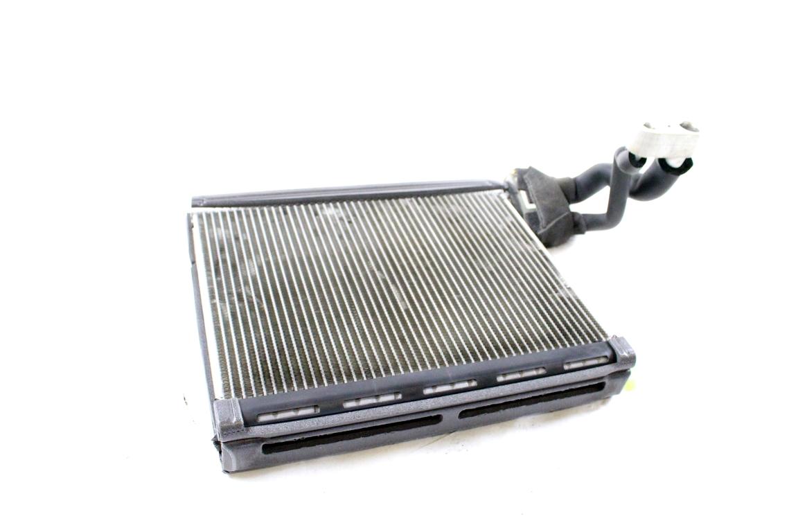 EVAPORATORE RADIATORE CLIMATIZZATORE JAGUAR XF 2.0 D 4X4 132KW AUT 4P (2017) RICAMBIO USATO