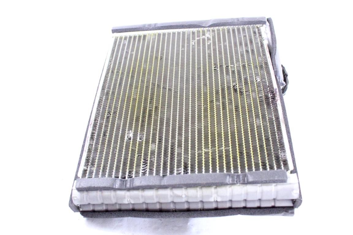 885010D610 EVAPORATORE CLIMATIZZATORE CLIMA A/C TOYOTA YARIS P21 1.5 I 68KW AUT 5P (2021) RICAMBIO USATO