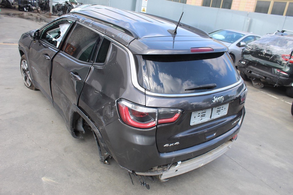 JEEP COMPASS 2.0 D 4X4 103KW AUT 5P (2018) RICAMBIO USATO 