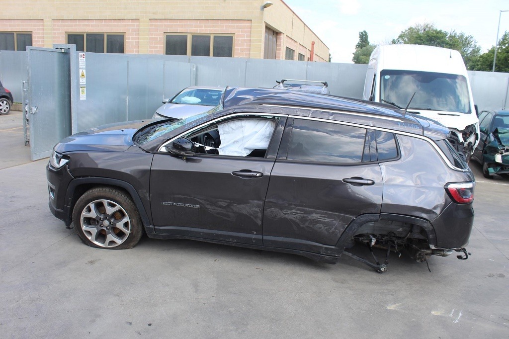JEEP COMPASS 2.0 D 4X4 103KW AUT 5P (2018) RICAMBIO USATO 
