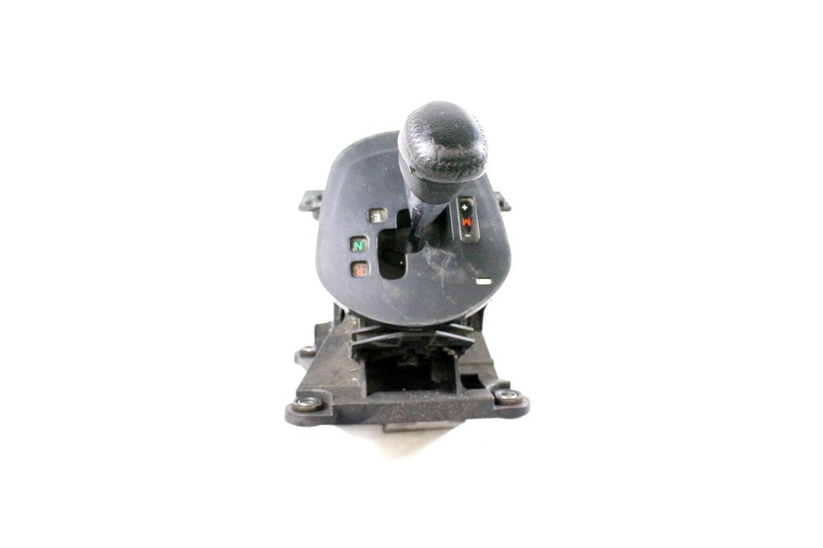 33560-12360 LEVA POMELLO SELETTORE MERCE CAMBIO AUTOMATICO SUBARU TREZIA 1.4 D 66KW AUT 5P (2011) RICAMBIO USATO