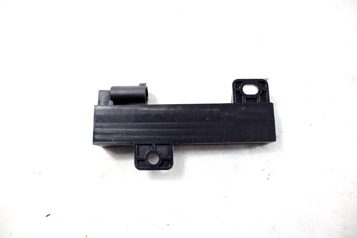 68051315AB CENTRALINA ANTENNA RICEVITORE TELECOMANDO KEYLESS JEEP COMPASS 2.0 D 4X4 103KW AUT 5P (2018) RICAMBIO USATO