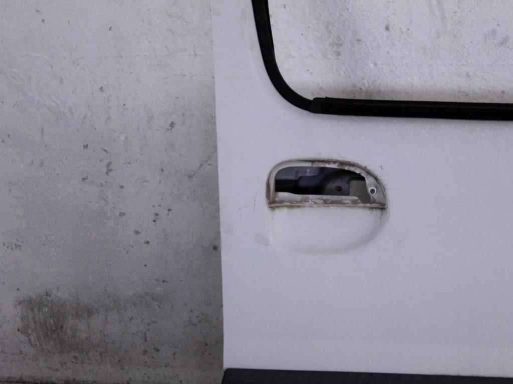 7751471746 PORTA ANTERIORE DESTRA PASSEGGERO RENAULT KANGOO 1.5 D 60KW 5M 2P (2003) RICAMBIO USATO