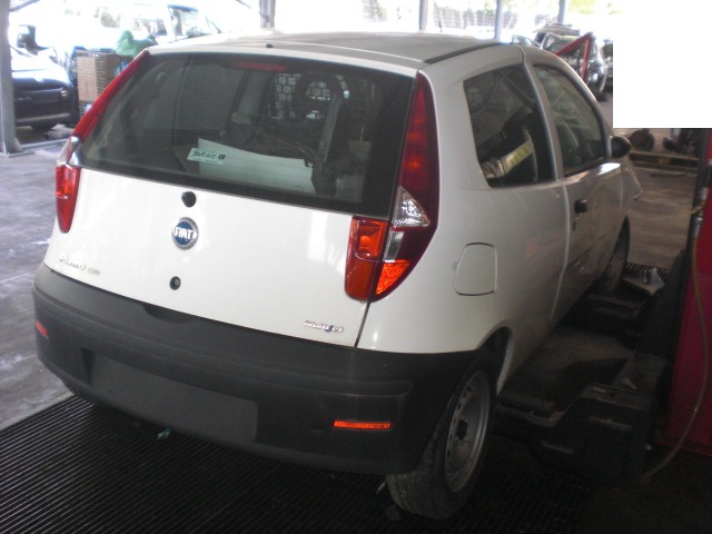 FIAT PUNTO VAN 1.3 D 51KW 5M 3P (2008) RICAMBI IN MAGAZZINO 