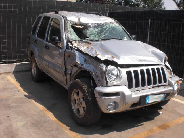 JEEP CHEROKEE 2.8 D 4X4 110KW AUT 5P (2004) RICAMBI IN MAGAZZINO 