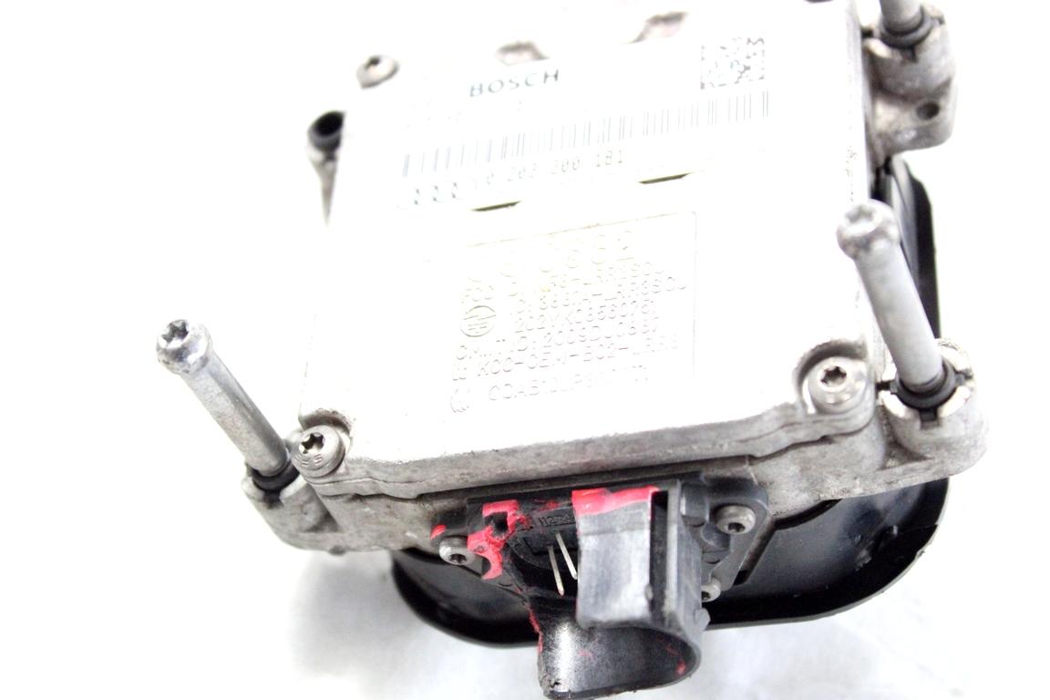 4G0907561B RADAR ACC SENSORE DISTANZA CRUISE CONTROL ANTERIORE DESTRO AUDI A6 C7 2.0 D 140KW AUT 4P (2015) RICAMBIO USATO RIVESTIMENTO DEL CONNETTORE DANNEGGIATO 0203300181
