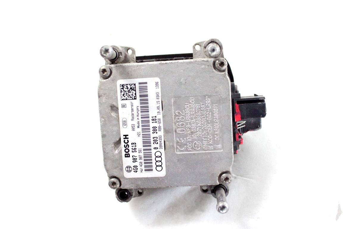 4G0907561B RADAR ACC SENSORE DISTANZA CRUISE CONTROL ANTERIORE DESTRO AUDI A6 C7 2.0 D 140KW AUT 4P (2015) RICAMBIO USATO RIVESTIMENTO DEL CONNETTORE DANNEGGIATO 0203300181