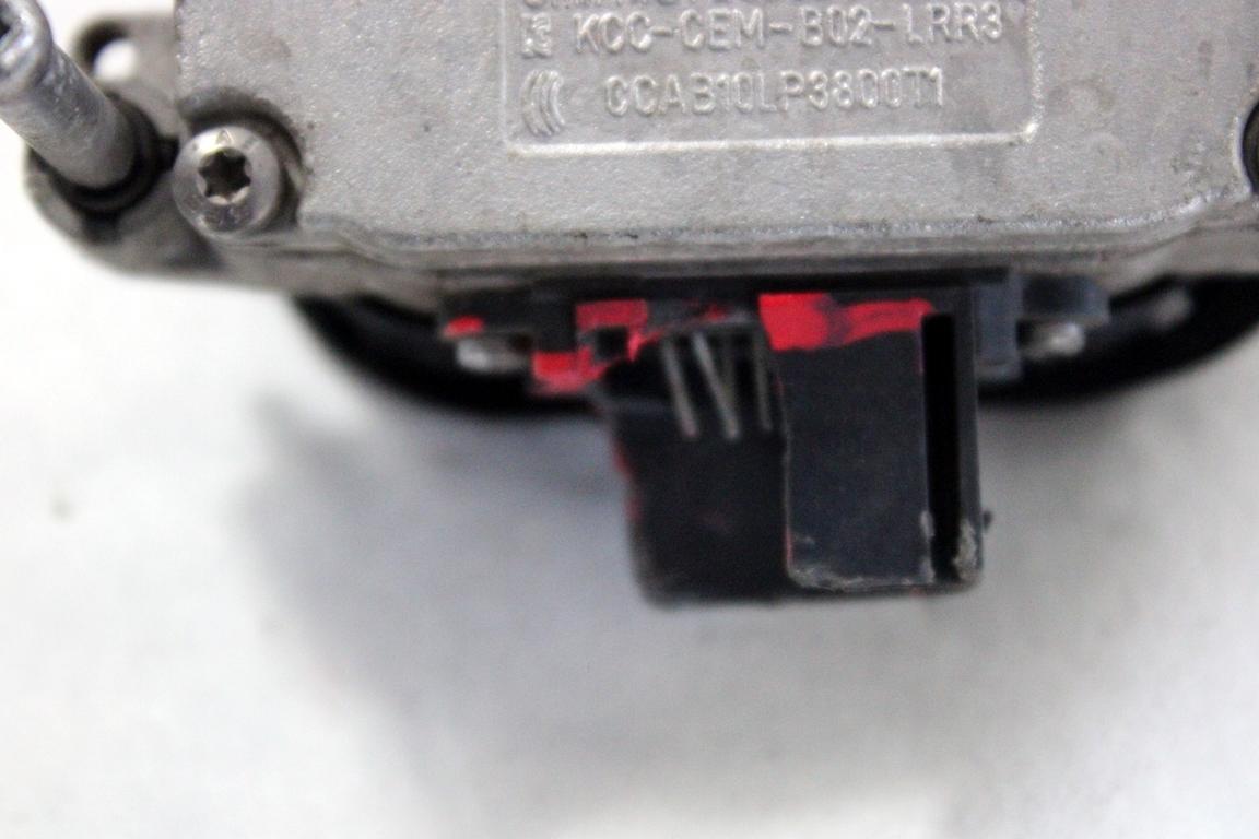 4G0907561B RADAR ACC SENSORE DISTANZA CRUISE CONTROL ANTERIORE DESTRO AUDI A6 C7 2.0 D 140KW AUT 4P (2015) RICAMBIO USATO RIVESTIMENTO DEL CONNETTORE DANNEGGIATO 0203300181