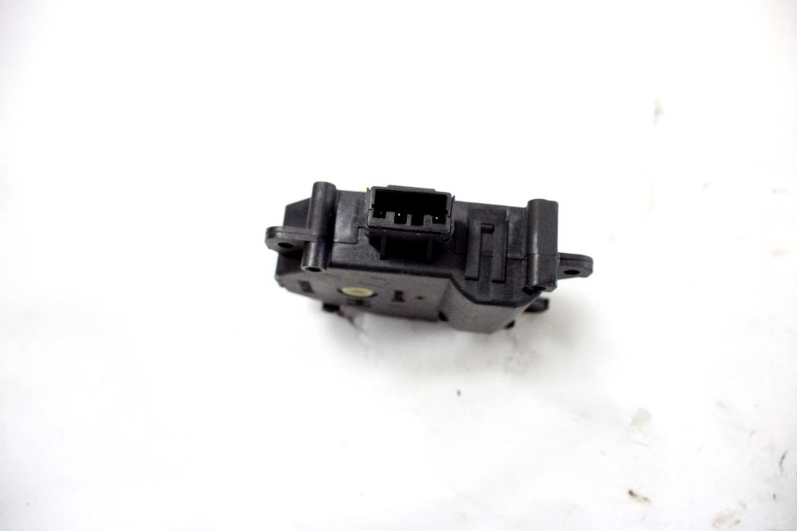 113800-2340 MOTORINO SCATOLA RISCALDAMENTO SUBARU LEGACY SW 2.0 D 4X4 110KW 6M 5P (2013) RICAMBIO USATO
