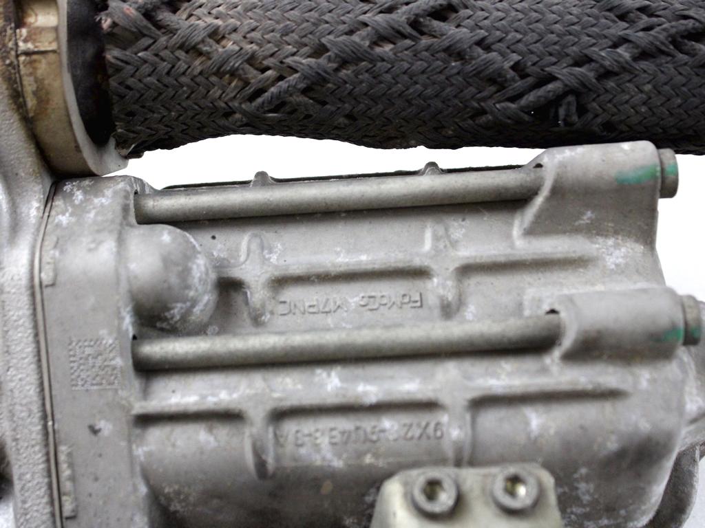 9X2Q-9U438-DA VALVOLA EGR BY PASS CON RADIATORE SCARICO GAS EGR LAND ROVER DISCOVERY 4 3.0 D 4X4 155KW AUT 5P (2012) RICAMBIO USATO