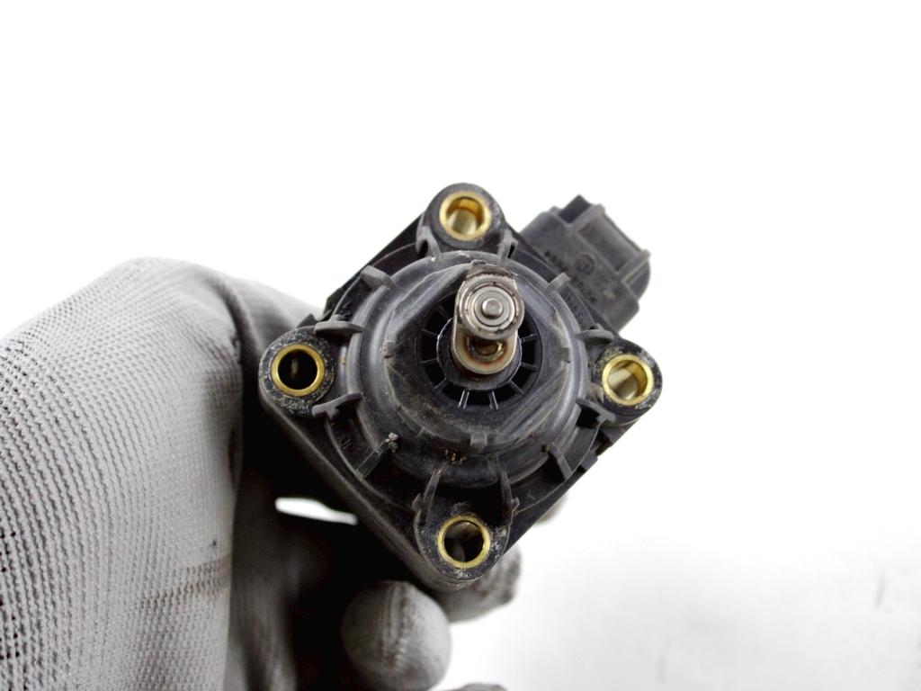 9X2Q-9U438-DA VALVOLA EGR BY PASS CON RADIATORE SCARICO GAS EGR LAND ROVER DISCOVERY 4 3.0 D 4X4 155KW AUT 5P (2012) RICAMBIO USATO