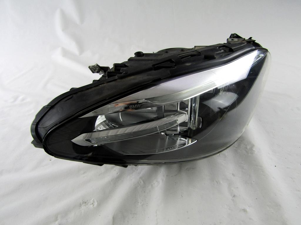 7317132 FARO FANALE ANTERIORE DESTRO XENON LED BMW SERIE 5 525XD SW F11 2.0 D 160KW 4X4 AUT 5P (2016) RICAMBIO USATO VETRO TRASPARENTE DANNEGGIATO